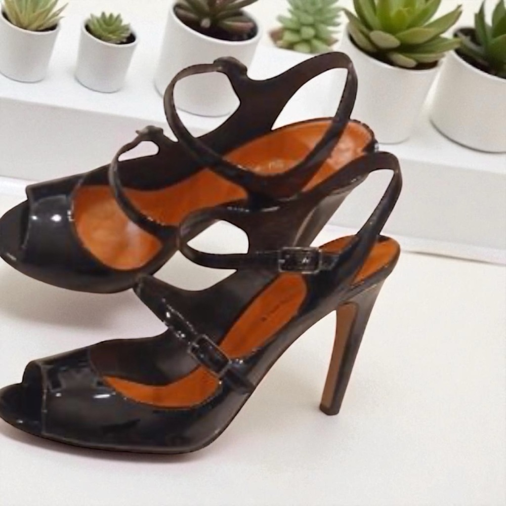 Via Spiga Patent Leather double strap heels Black Size 10M EUC